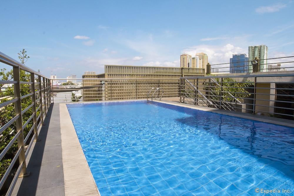 Herald Suites Макати Экстерьер фото