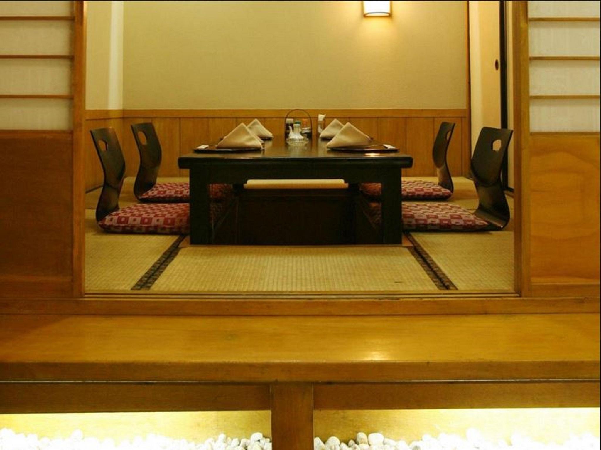 Herald Suites Макати Экстерьер фото